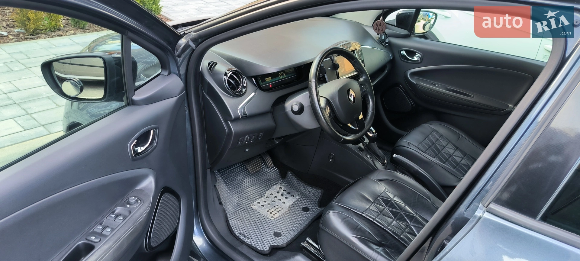 2017 Renault ZOE - мініатюра 2
