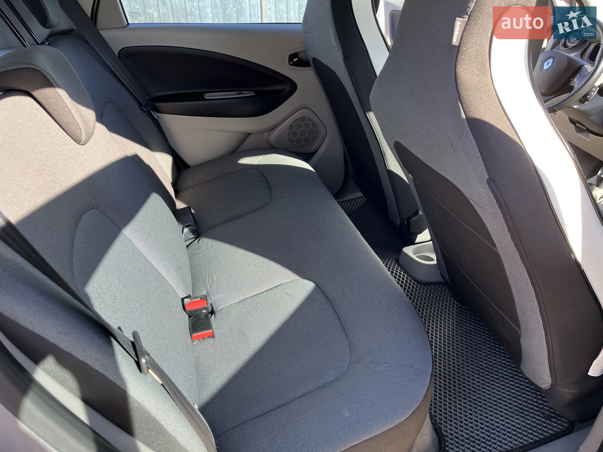 2016 Renault ZOE - мініатюра 25