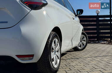 Хетчбек Renault Zoe 2020 в 