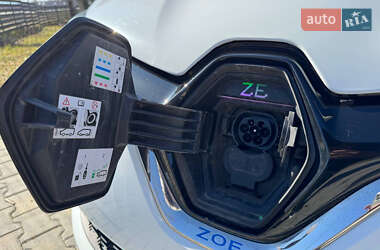 Хетчбек Renault Zoe 2020 в 