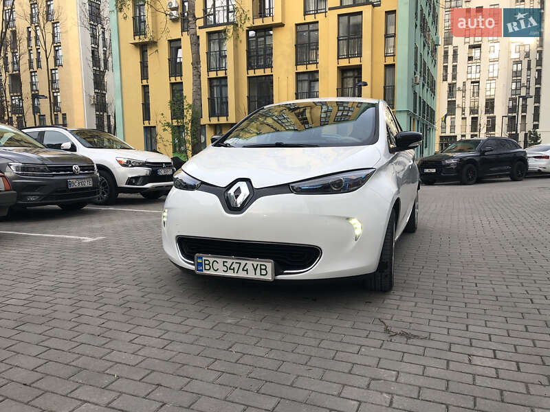 Хэтчбек Renault Zoe 2017 в Львове
