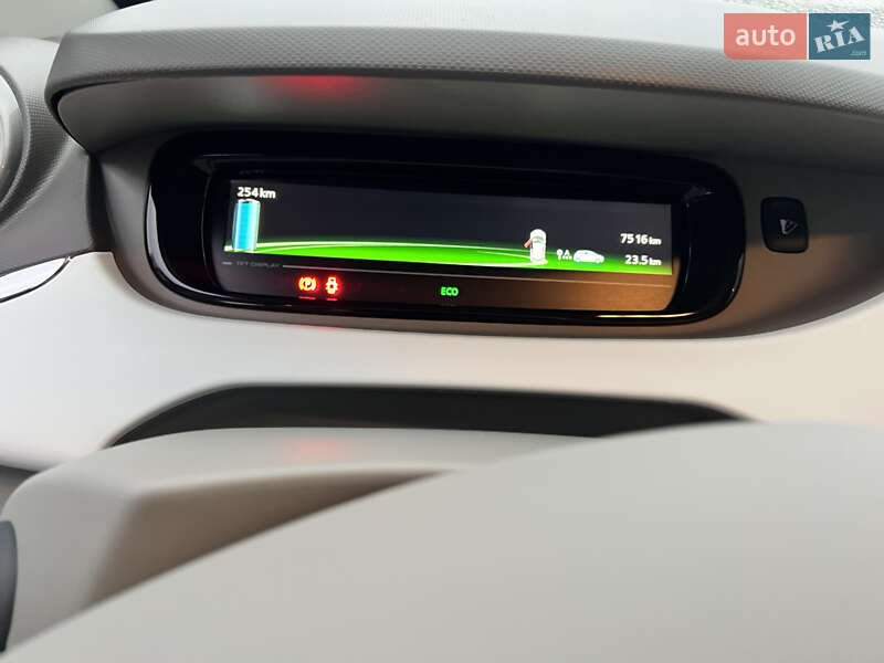 Хетчбек Renault Zoe 2019 в Львові
