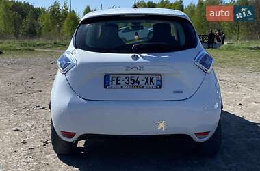 Хэтчбек Renault Zoe 2019 в 