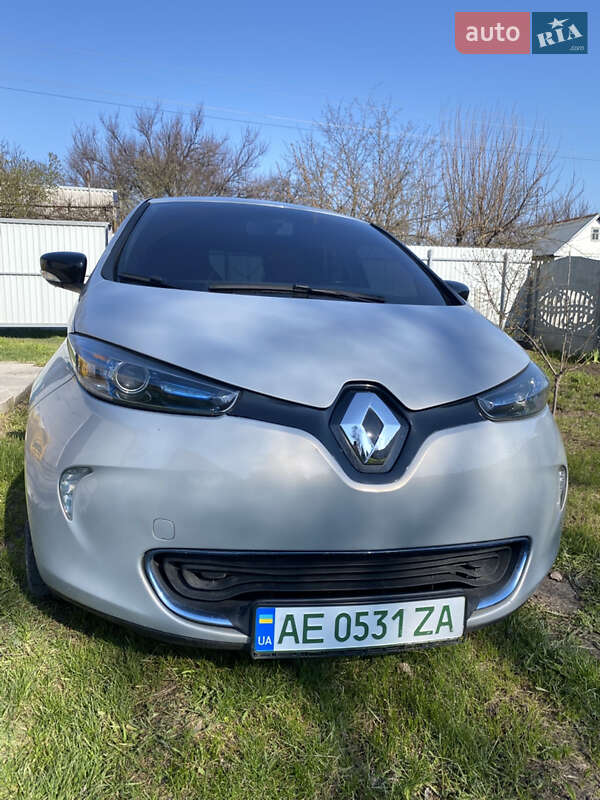 Хэтчбек Renault Zoe 2014 в Днепре фото 8 Хэтчбек Renault Zoe 2014 в Днепре