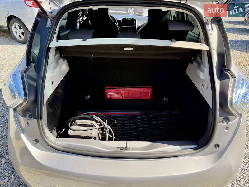Хэтчбек Renault Zoe 2015 в Самборе