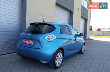 Хетчбек Renault Zoe 2017 в 