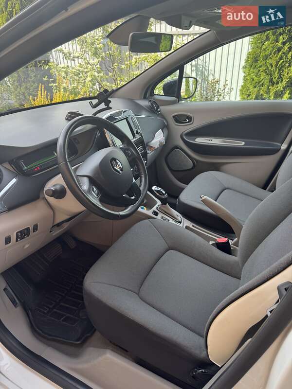 Хэтчбек Renault Zoe 2014 в Луцке