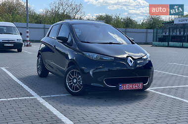 Хэтчбек Renault Zoe 2015 в Дубно