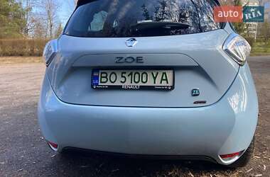 Хэтчбек Renault Zoe 2013 в 