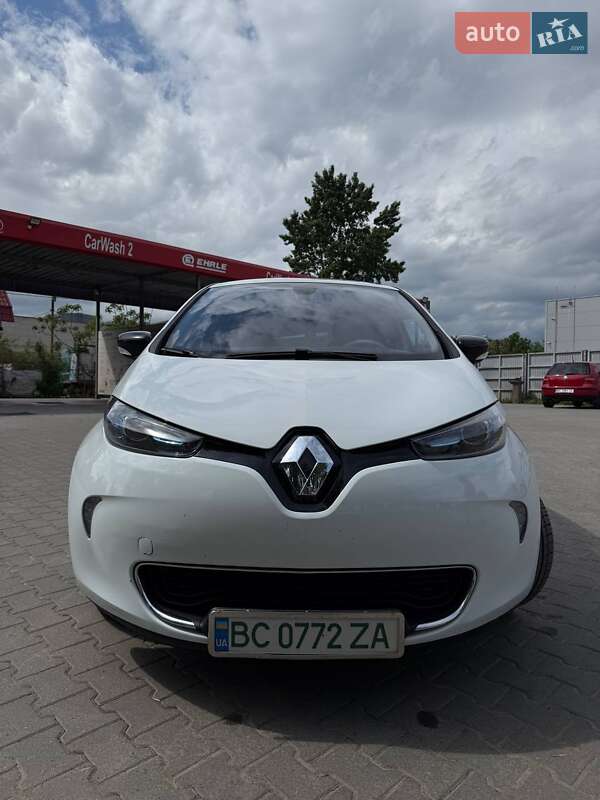 Хэтчбек Renault Zoe 2016 в Львове