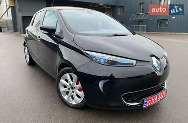Хэтчбек Renault Zoe 2014 в 