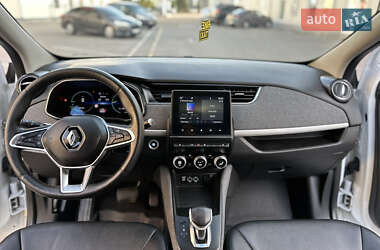 Хетчбек Renault Zoe 2021 в 