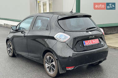 Хетчбек Renault Zoe 2015 в 