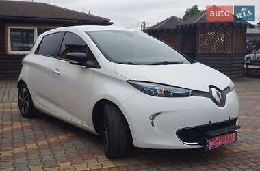 Хетчбек Renault Zoe 2017 в 