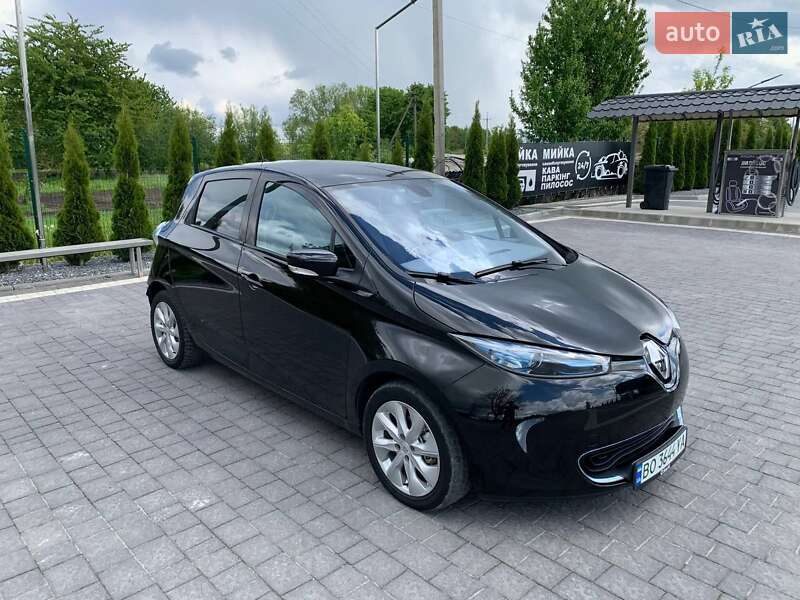 Хетчбек Renault Zoe 2014 в 
