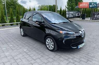 Хетчбек Renault Zoe 2014 в 
