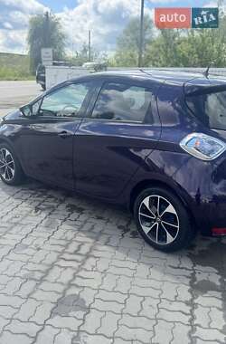 Хетчбек Renault Zoe 2018 в 