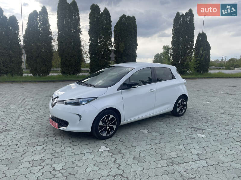 Хэтчбек Renault Zoe 2018 в 