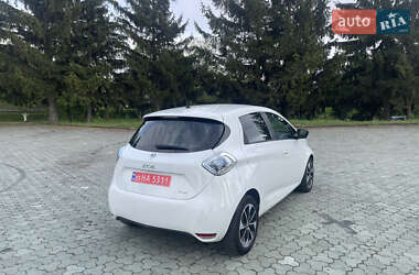 Хэтчбек Renault Zoe 2018 в 