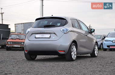 Хетчбек Renault Zoe 2016 в 
