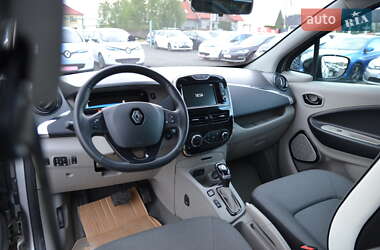 Хетчбек Renault Zoe 2016 в 