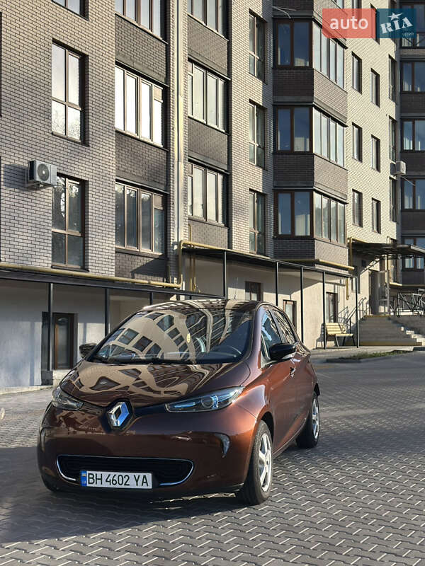Renault Zoe 2014