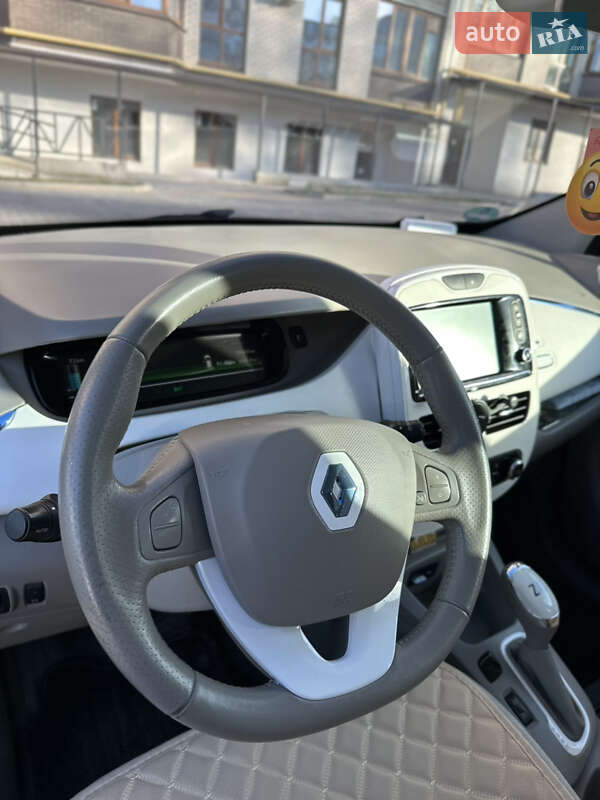 Хэтчбек Renault Zoe 2014 в Одессе фото 13 Хэтчбек Renault Zoe 2014 в Одессе