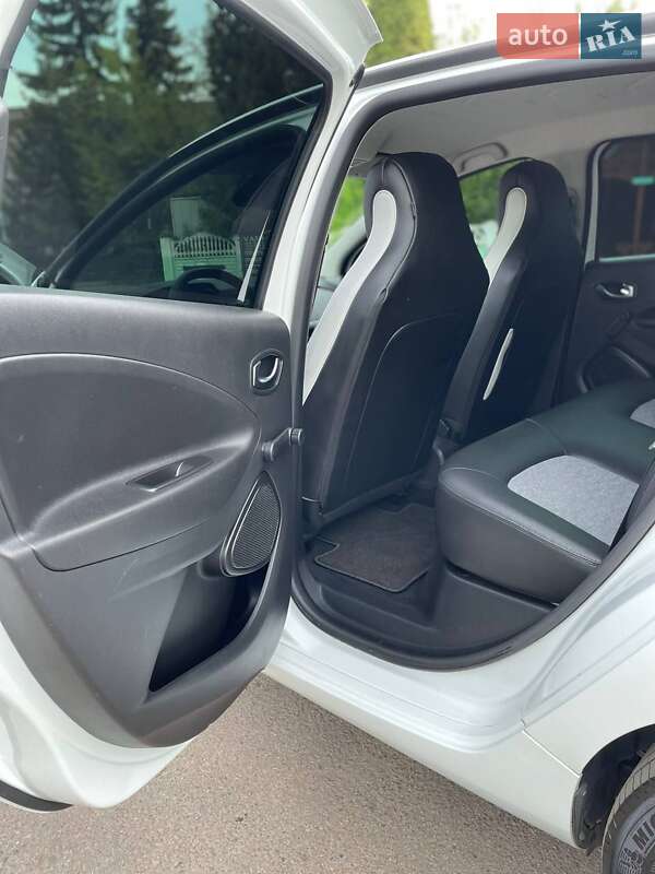 Хетчбек Renault Zoe 2020 в Дубні