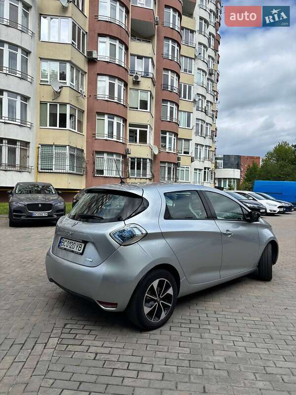 Хэтчбек Renault Zoe 2018 в Львове