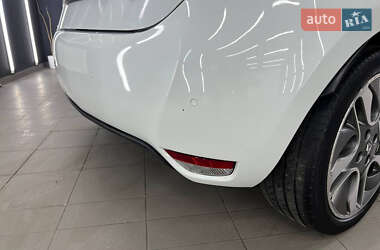 Хэтчбек Renault Zoe 2013 в 