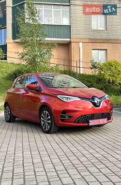 Хэтчбек Renault Zoe 2020 в 