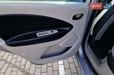Хетчбек Renault Zoe 2015 в 