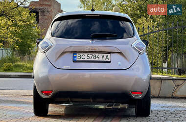 Хэтчбек Renault Zoe 2014 в 