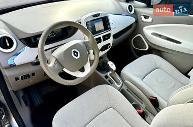 Хэтчбек Renault Zoe 2014 в 