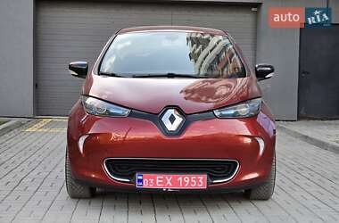 Хэтчбек Renault Zoe 2017 в 