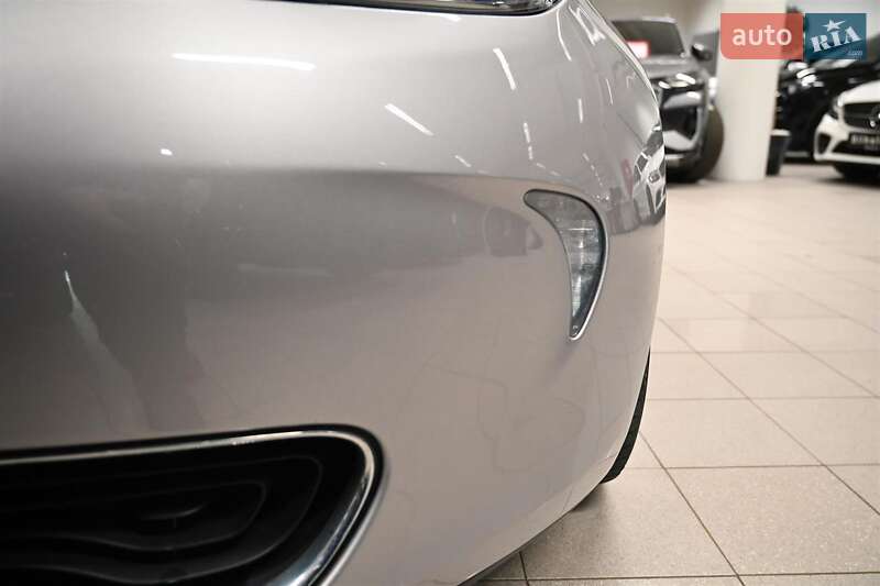 Хэтчбек Renault Zoe 2016 в Киеве