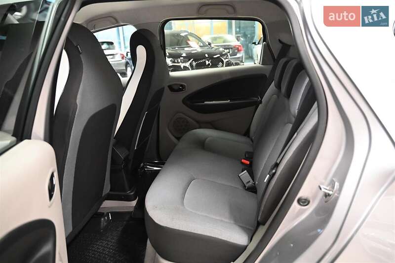 Хэтчбек Renault Zoe 2016 в Киеве