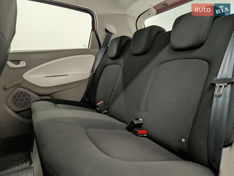 Хэтчбек Renault Zoe 2018 в Киеве