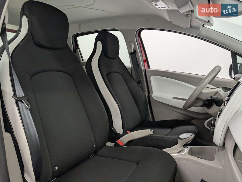 Хэтчбек Renault Zoe 2018 в Киеве