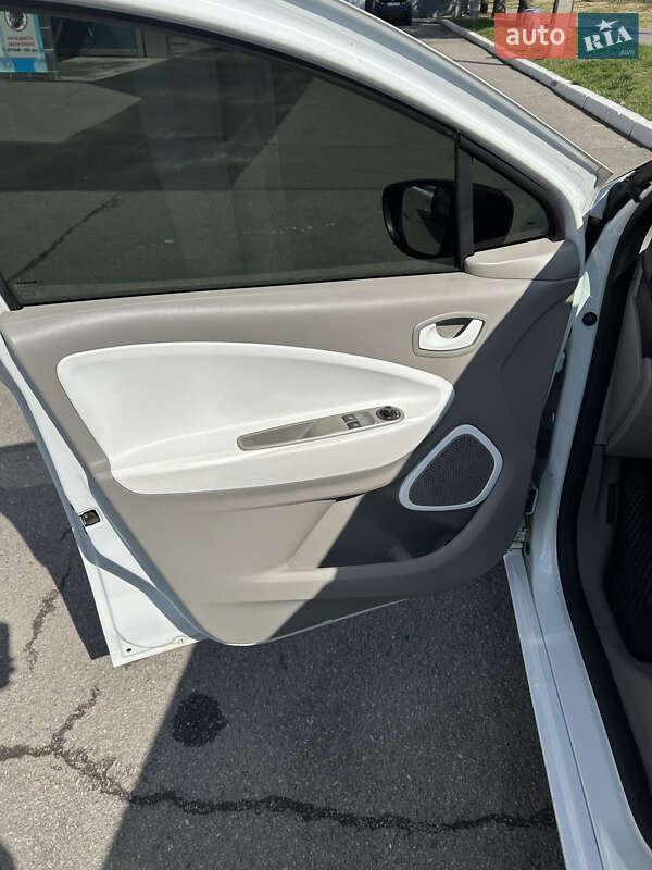 Хэтчбек Renault Zoe 2017 в Харькове фото 9 Хэтчбек Renault Zoe 2017 в Харькове