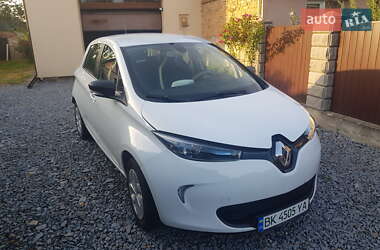 Хэтчбек Renault Zoe 2019 в Дубно