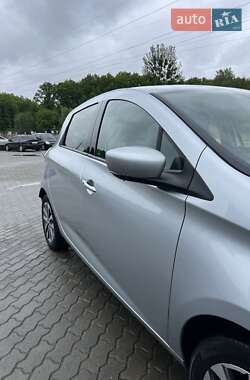 Хэтчбек Renault Zoe 2021 в 