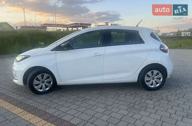 Хэтчбек Renault Zoe 2020 в 