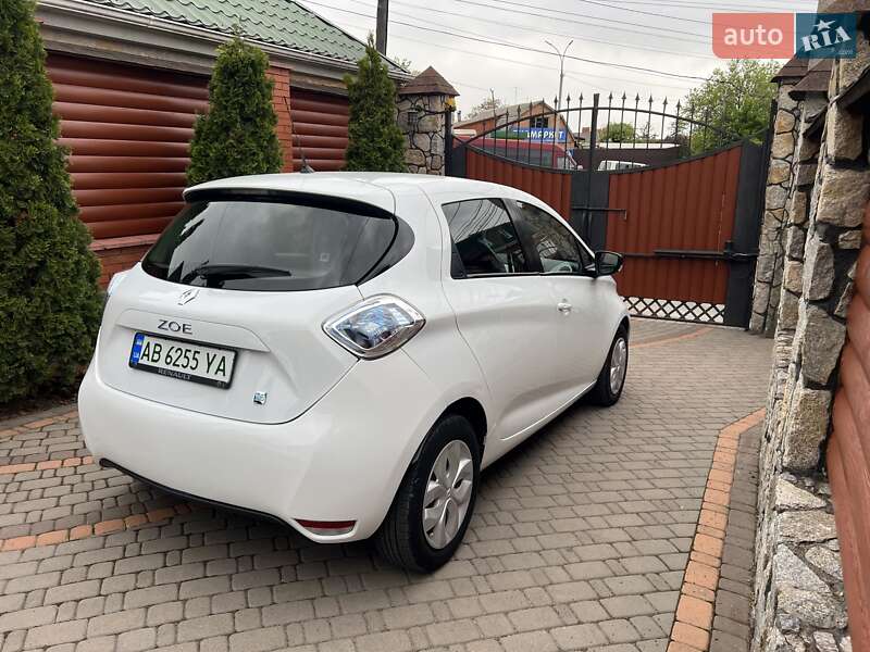 Хэтчбек Renault Zoe 2016 в Виннице