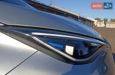 Хетчбек Renault Zoe 2021 в 