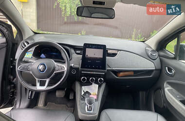 Хэтчбек Renault Zoe 2019 в 