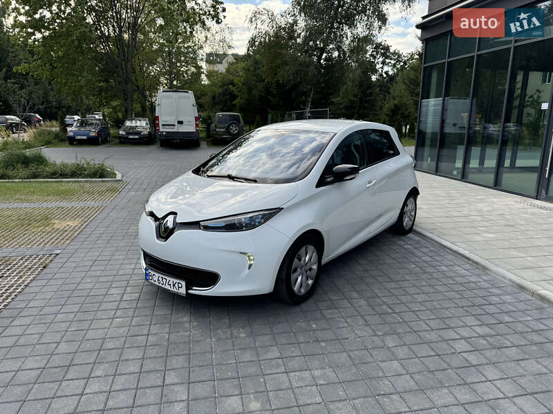 Хэтчбек Renault Zoe 2015 в Львове