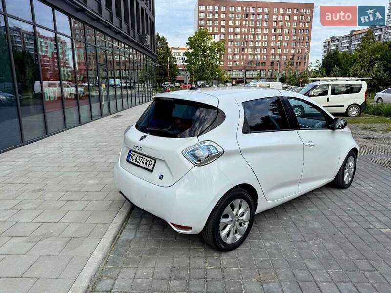 Хэтчбек Renault Zoe 2015 в Львове