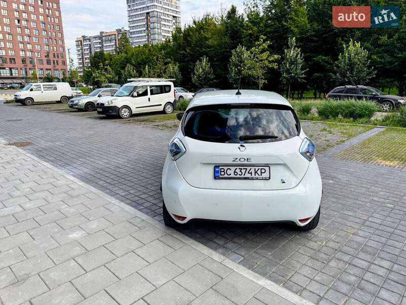Хэтчбек Renault Zoe 2015 в Львове