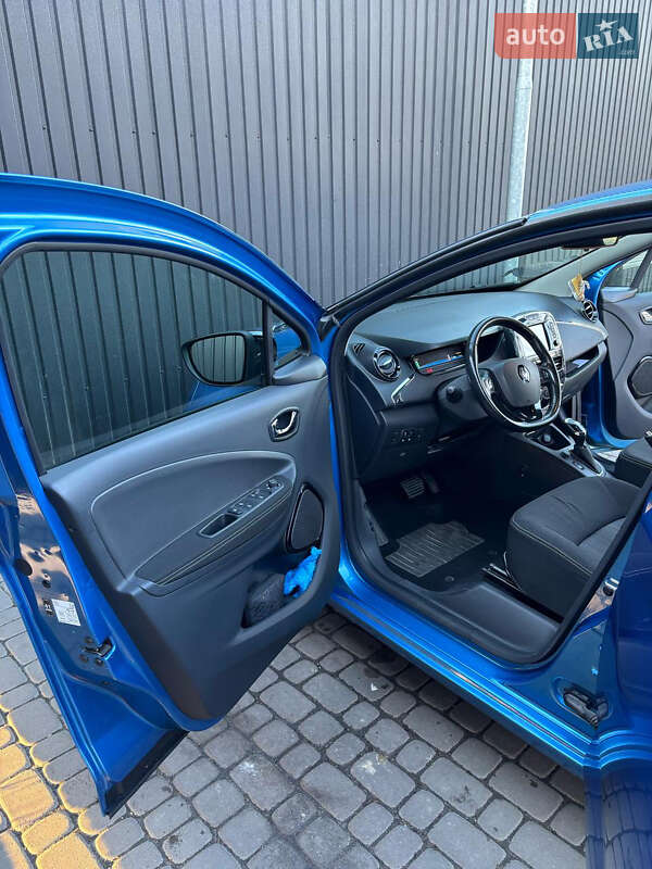 Хэтчбек Renault Zoe 2018 в Львове